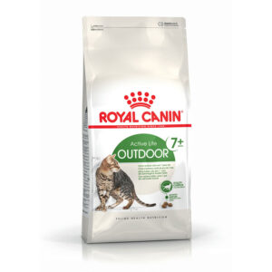 Royal Canin Complete Dry Cat Food Adult Active Life Outdoor 7+