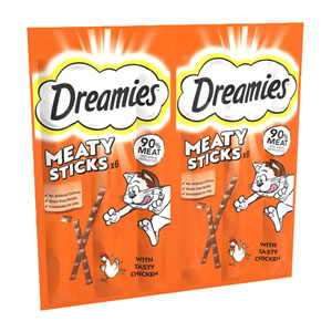 Dreamies Meaty Sticks Cat Treats Chicken 30g