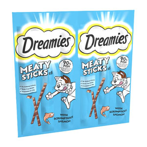 Dreamies Meaty Sticks Cat Treats Salmon 30g